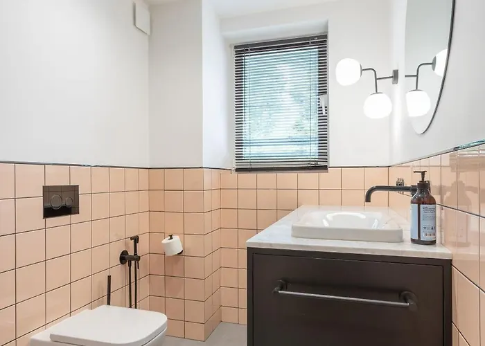 Marmo Powisle Apartment